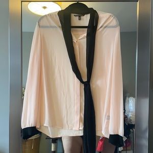 Victoria’s Secret Pink & Black Blouse Sz L